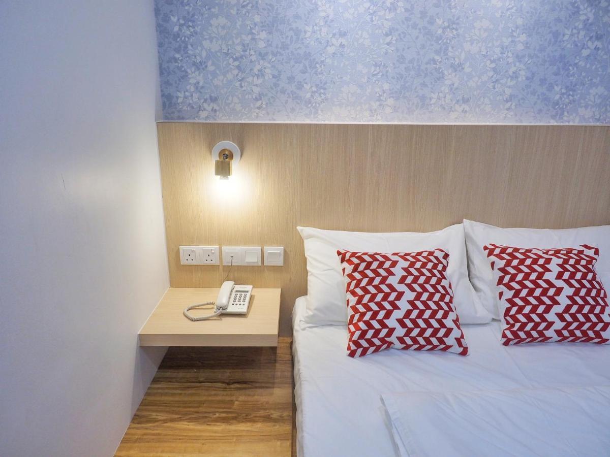 The Tree Hotel Muar Exterior photo